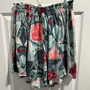 Soft casual tropical paper bag shorts